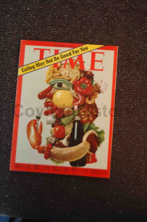 TIME MAGAZINE 18 december 1972 EATING NEW FOOD (cover design Stanley Glaubach) European edition (vintage complete issue without label!!) – mint - ARCIMBOLDI style